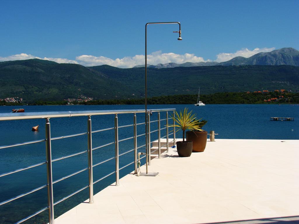Apartments Monet Tivat Eksteriør bilde