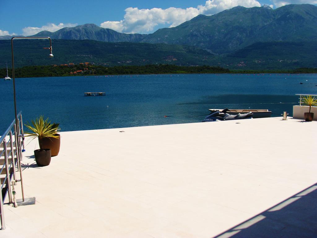 Apartments Monet Tivat Eksteriør bilde